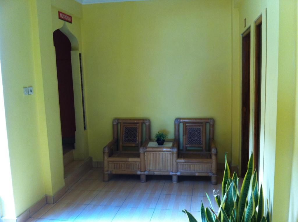 Hotel Adinda Парангтритис Номер фото